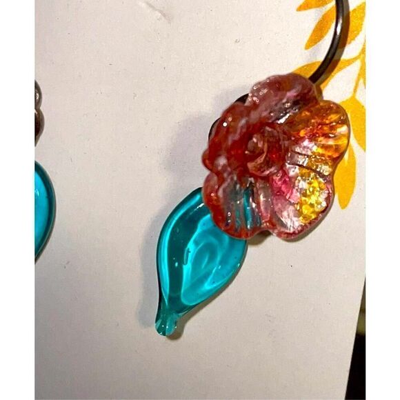 Tiffany Noel Glass Lampwork Floral Earrings - Picture 3 of 11